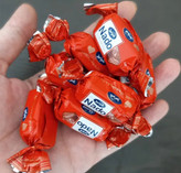 شکلات نادو دو سر پیچ شونیز- 250 گرم