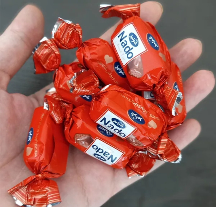 شکلات نادو دو سر پیچ شونیز- 250 گرم