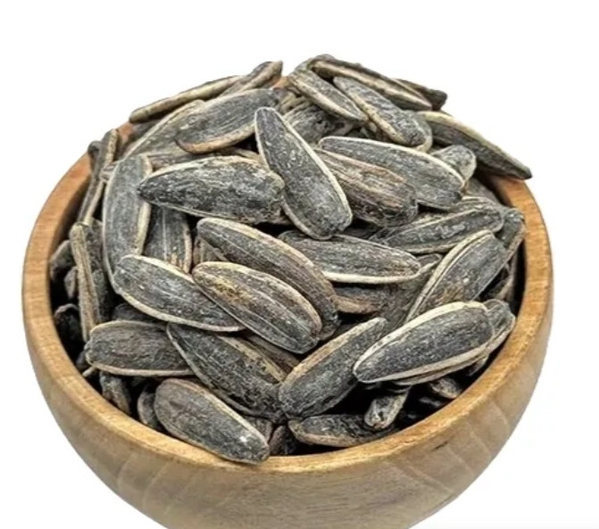 تخمه کانادایی شور